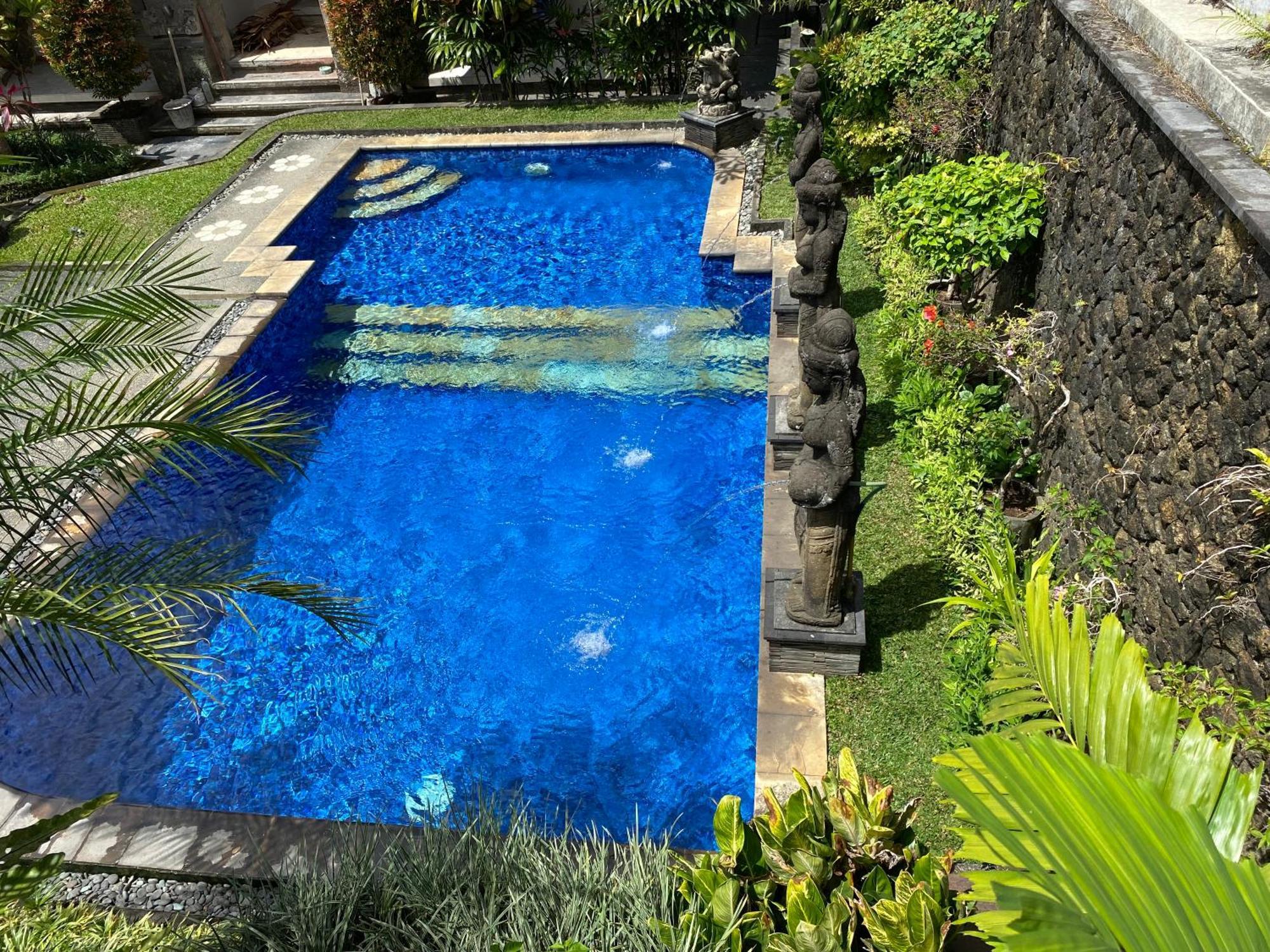 Wahyu Homestay *